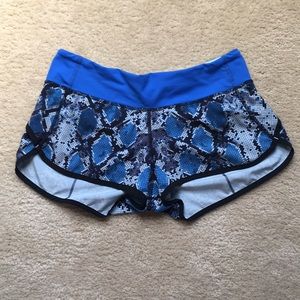 Lululemon Speed Up Shorts 2.5”